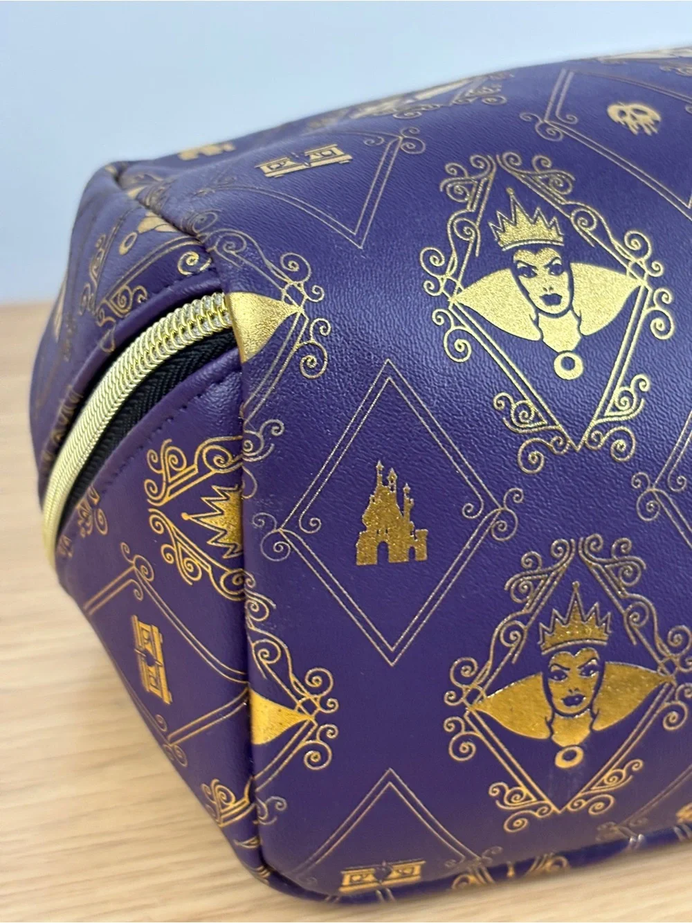 Bath & Body Works Disney Villains Evil Queen Purple Gold Makeup Bag